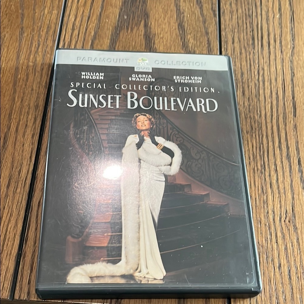 Sunset Boulevard Special Collector's Edition DVD